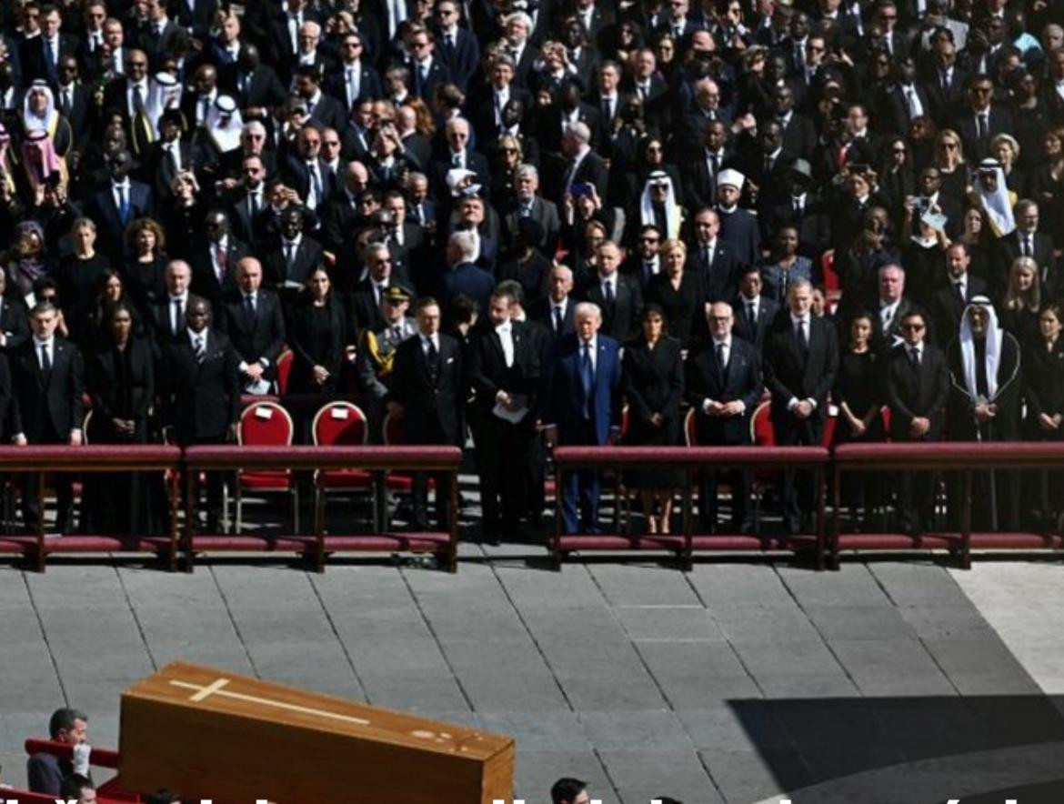 وزير الأوقاف في جنازة البابا فرنسيس