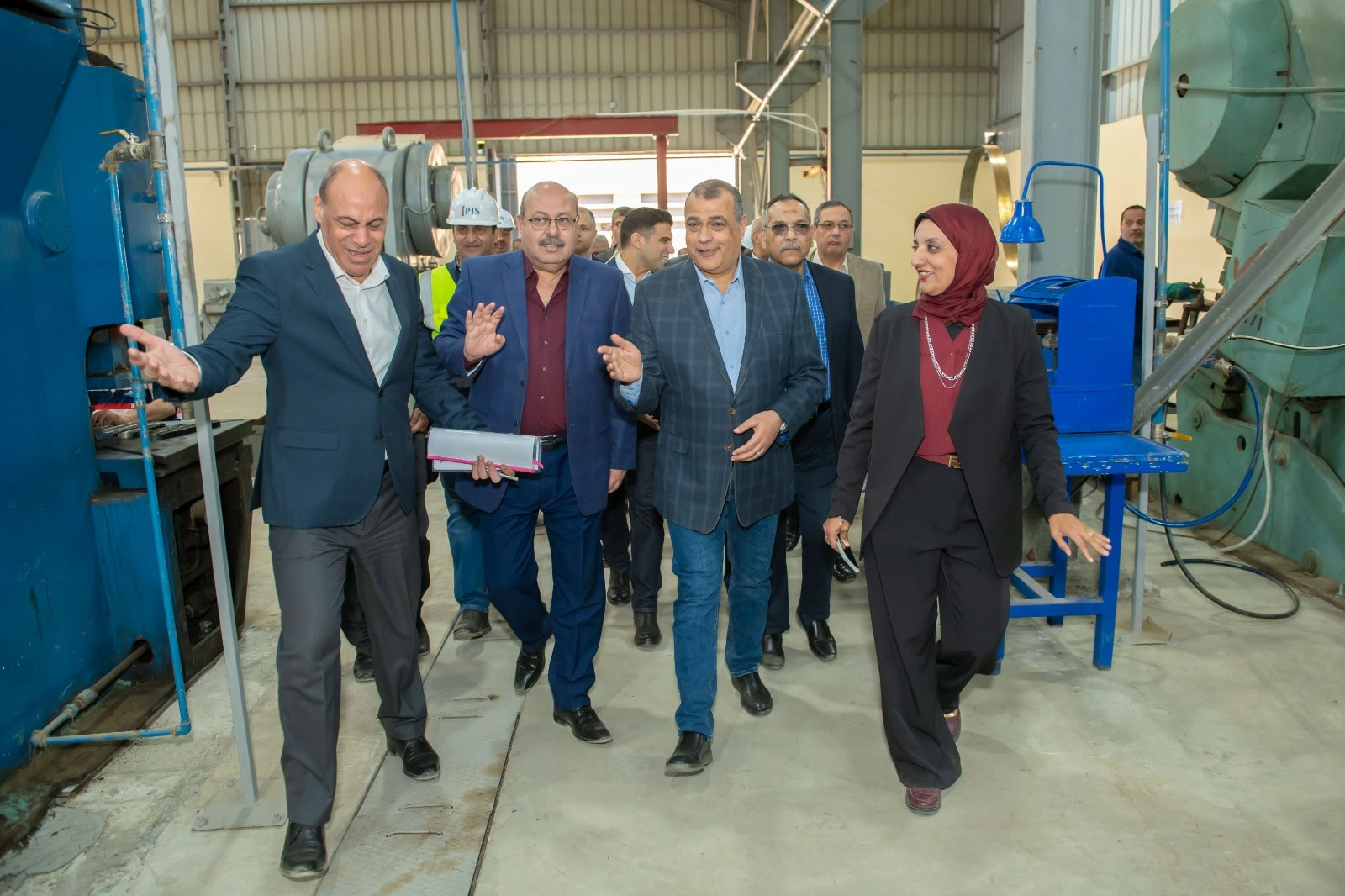 الانتاج الحرببي