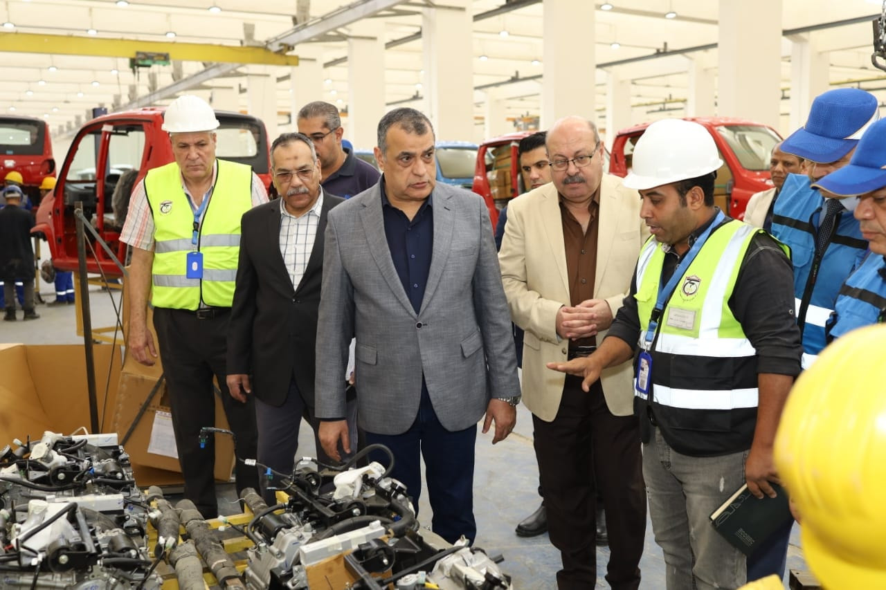 وزير الانتاج الحربي