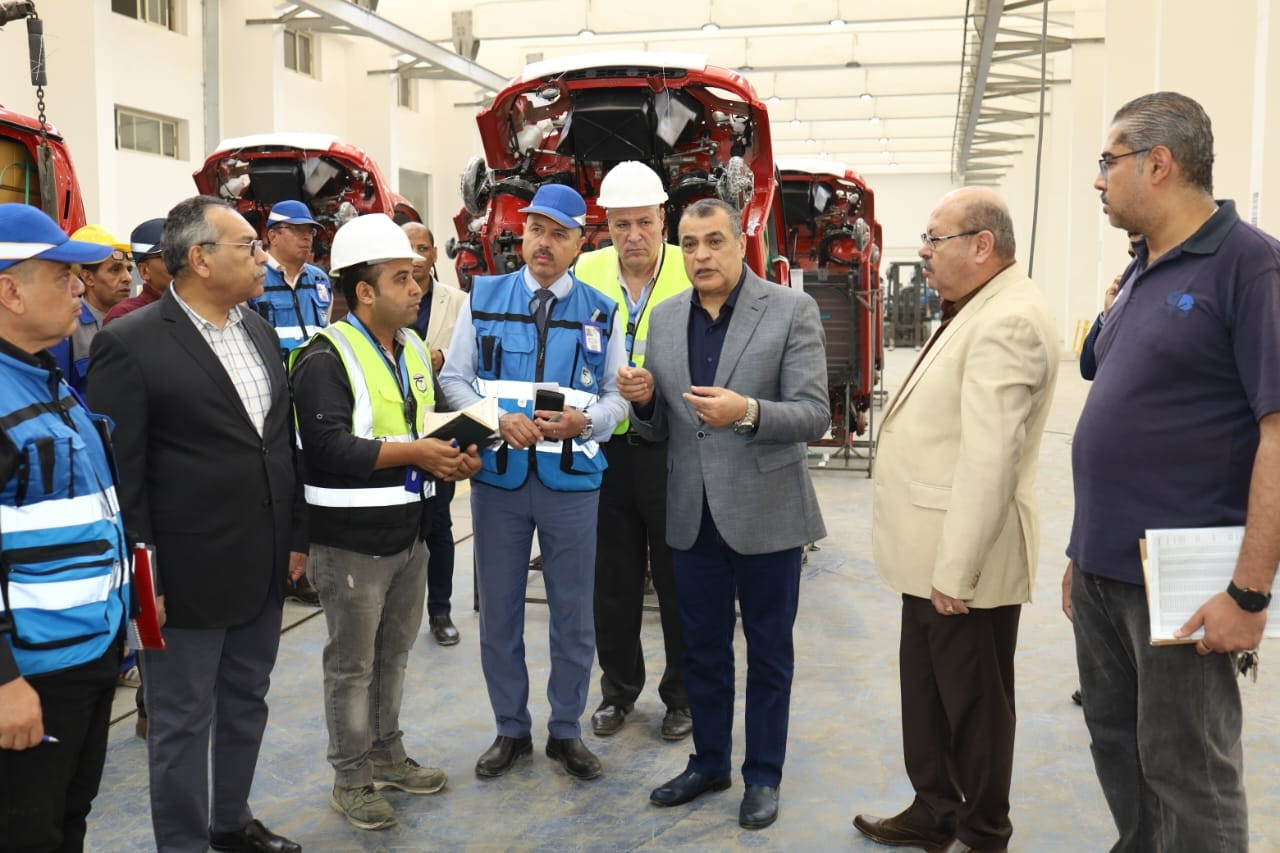 وزير الانتاج الحربي