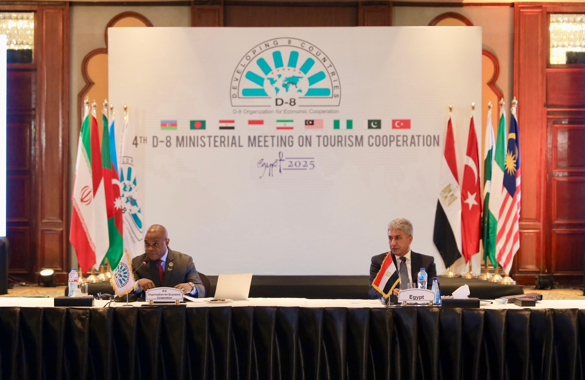 وزراء السياحة