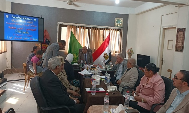 محافظ القليوبية يوجه بتوفير وحدة سكنية لمواطن من ذوي الهمم