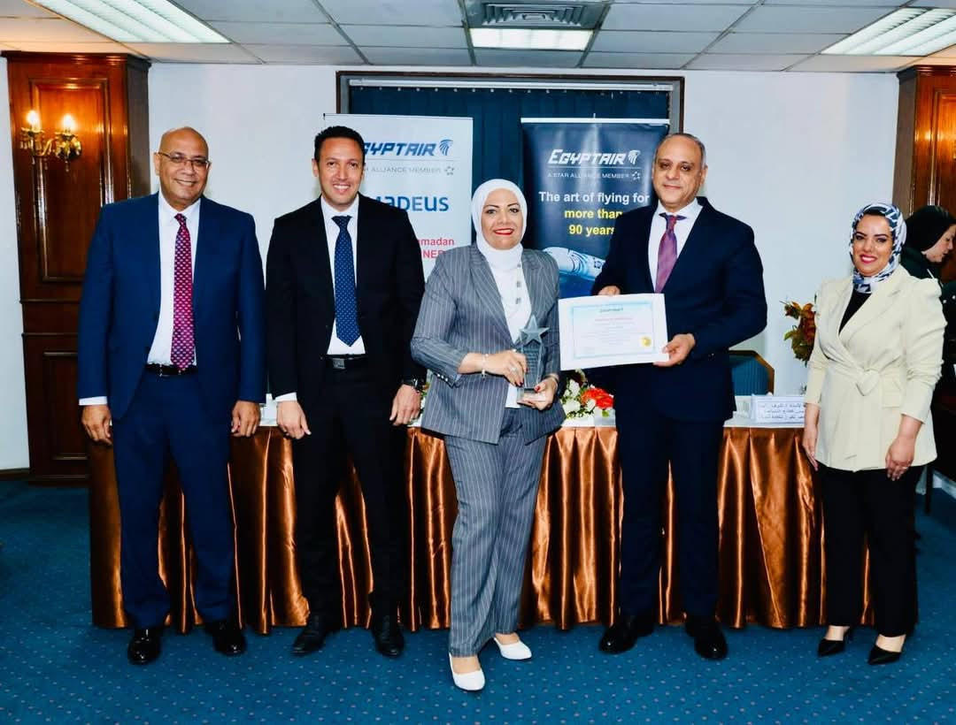 مصر للطيران تحتفل بتوزيع جوائز
