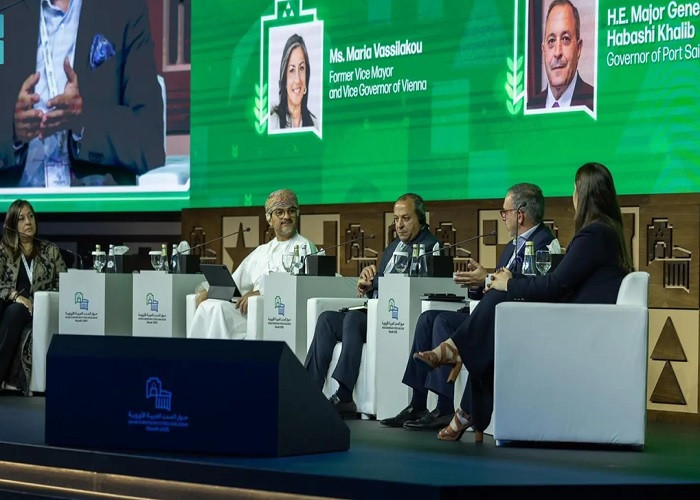 محافظ بورسعيد بمنتدى حوار المدن العربية الأوروبية