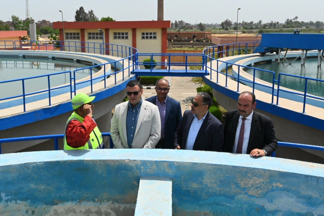 وزير الاسكان