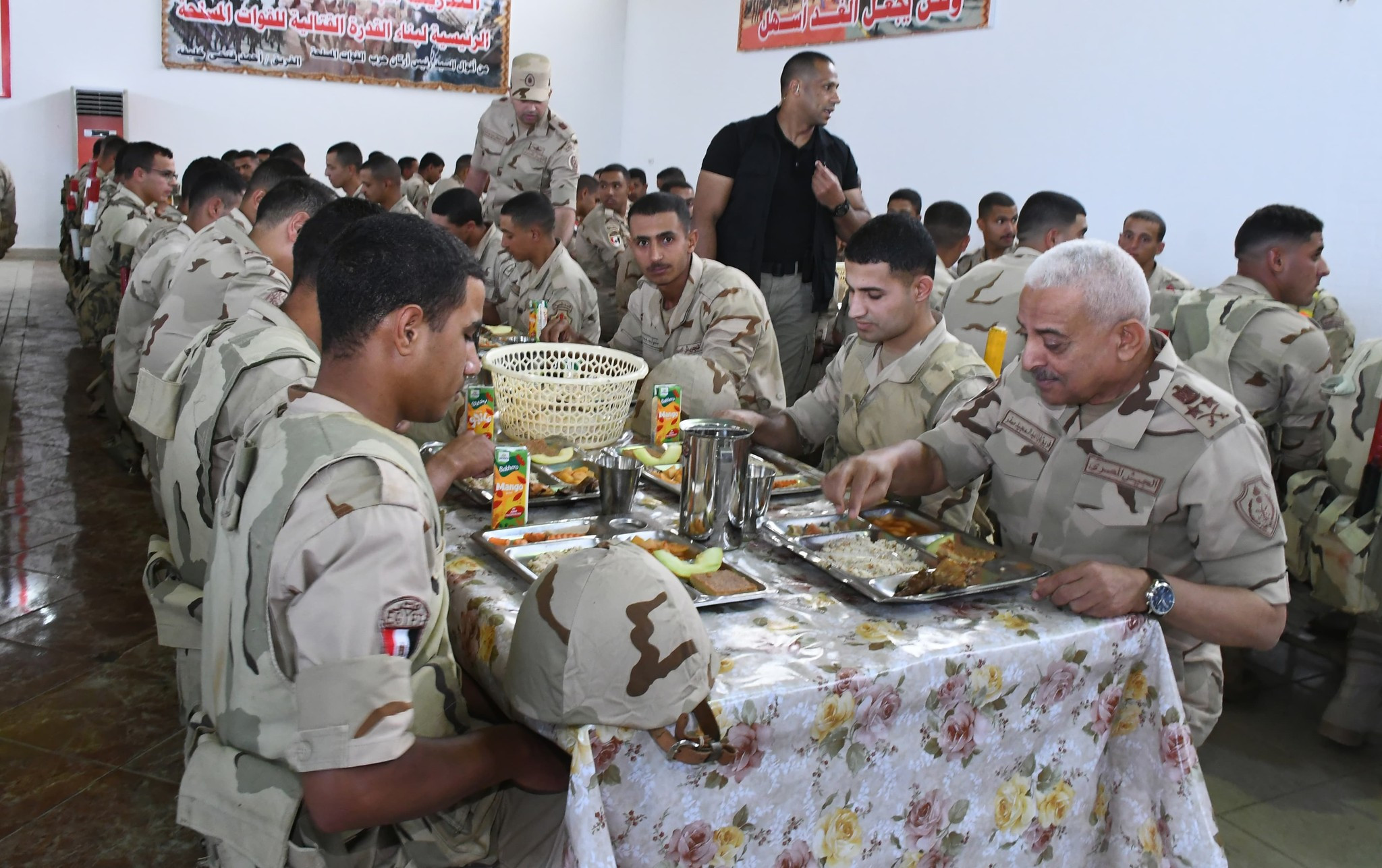 وزير الدفاع