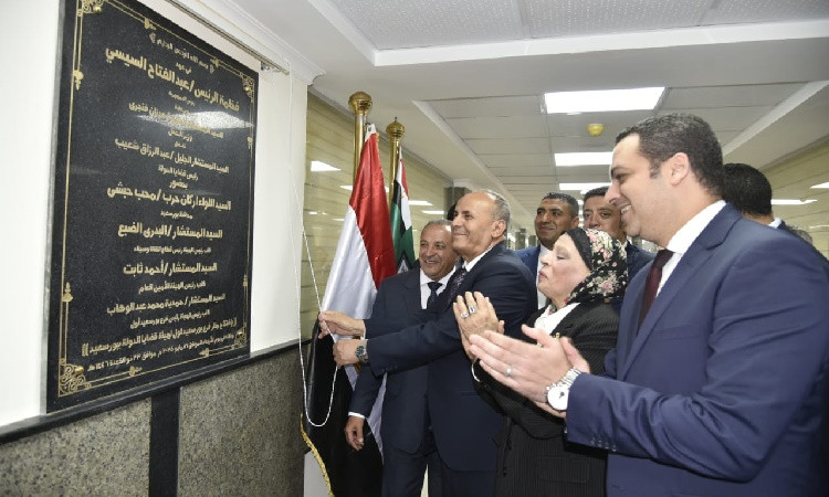 محافظ بورسعيد يفتتح فرع بورسعيد أول المطورلهيئة قضايا الدولة بالديوان