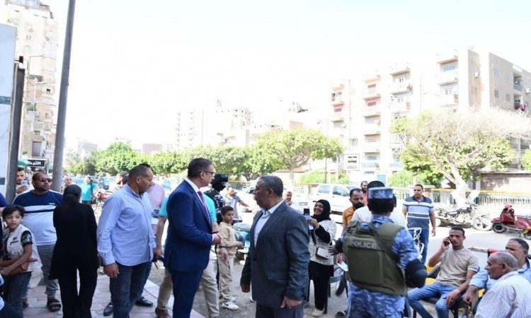 محافظ الفيوم يتفقد المركزالتكنولوجي ويشدد على تيسير الخدمات والنظافة ا