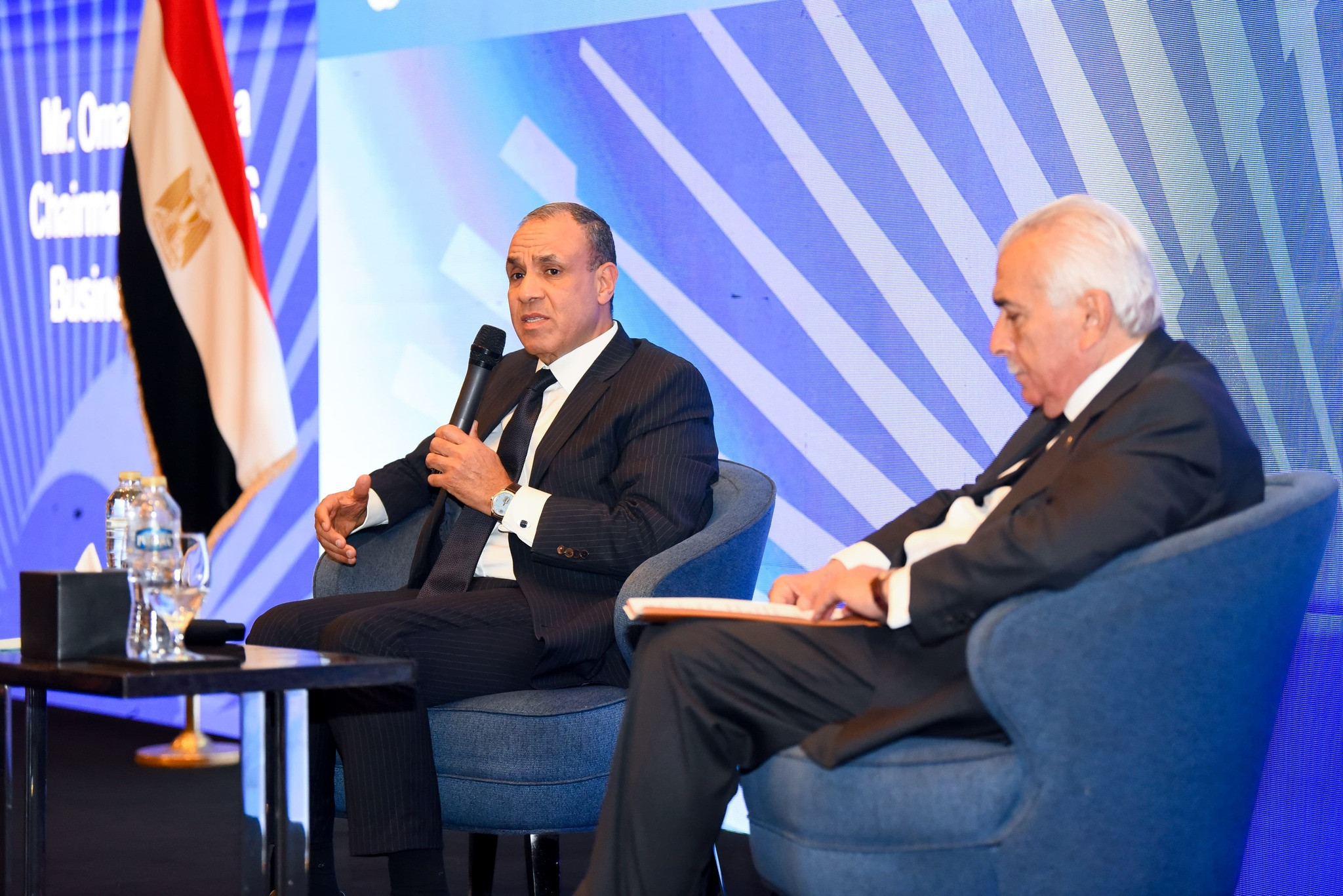 وزير الخارجية