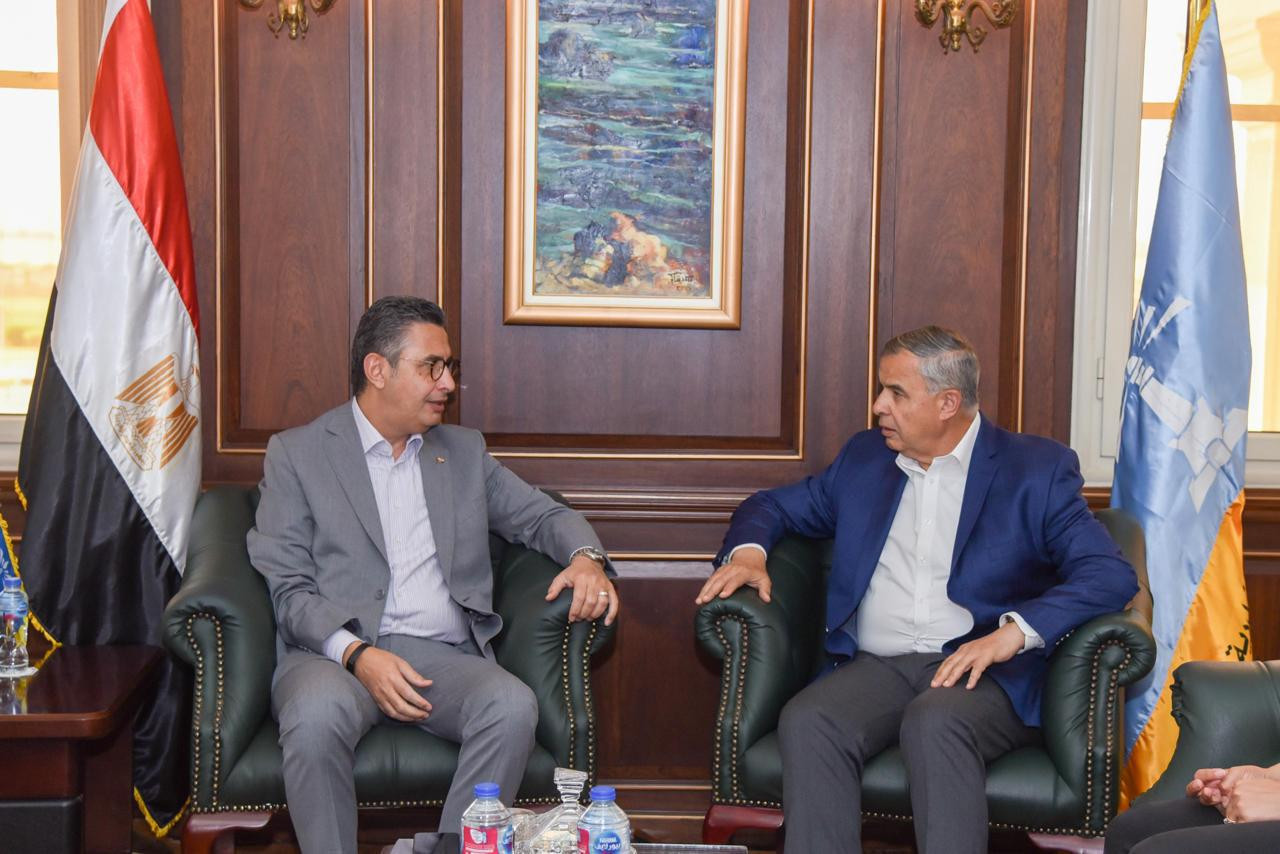 وزير التموين ومحافظ الأسكندرية