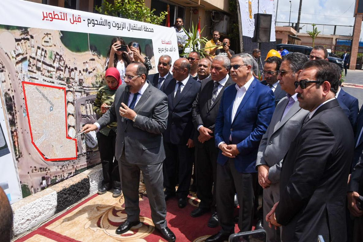 وزير التموين ومحافظ الأسكندرية