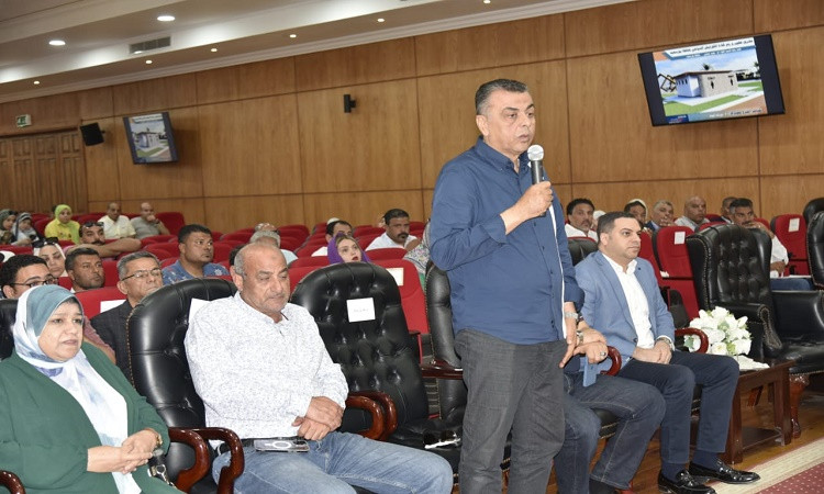 محافظ بورسعيد ــ لقاء1