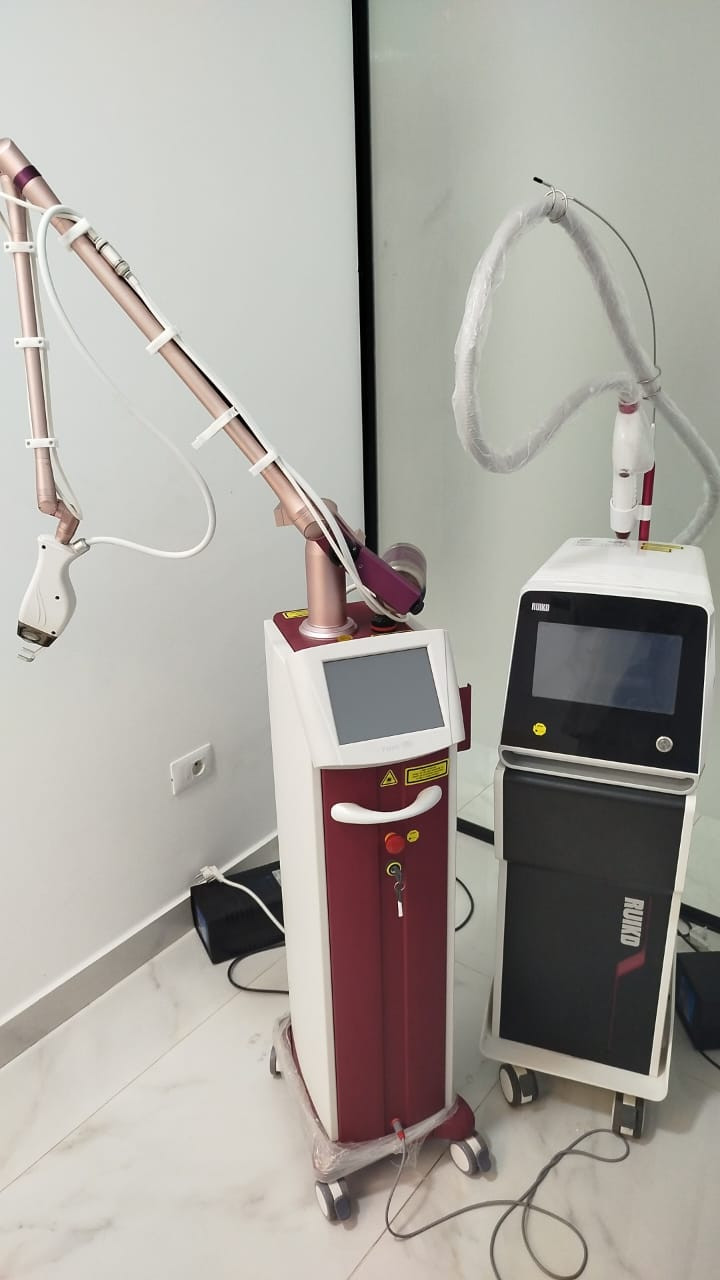 اغلاق عيادات