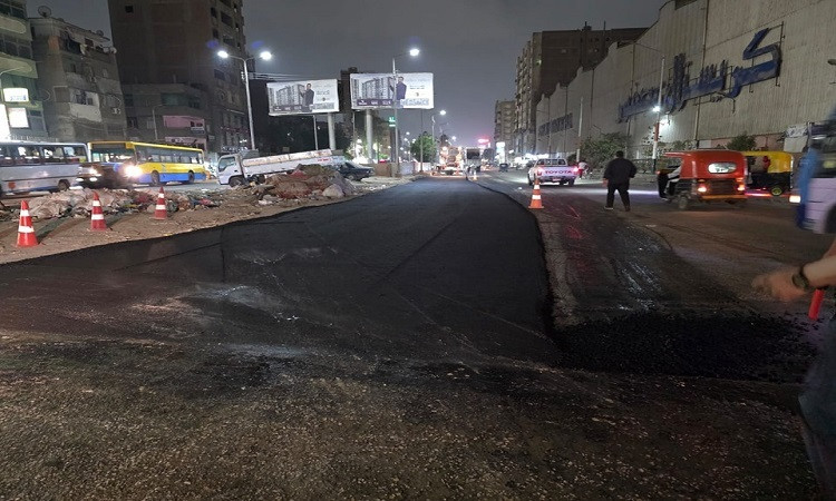 محافظ القليوبية يُتابع أعمال رصف شارع ١٥ مايو بنطاق حي غرب شبرا الخيمة