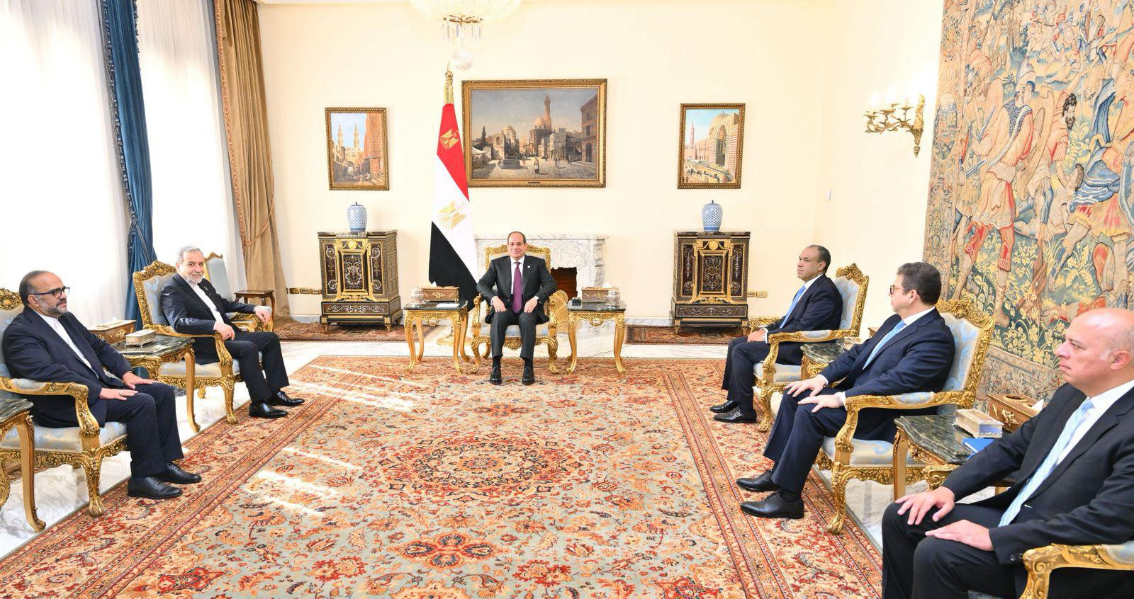 الرئيس السيسي ووزير الخارجية الإيراني