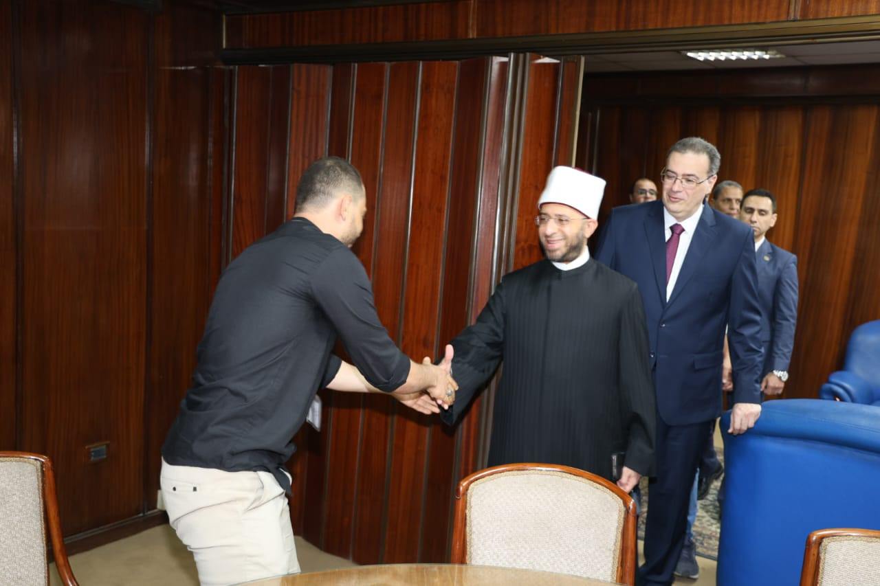وزير الأوقاف