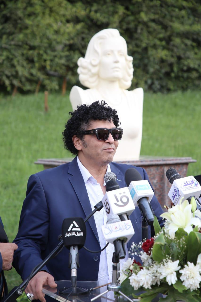 تمثال أسمهان