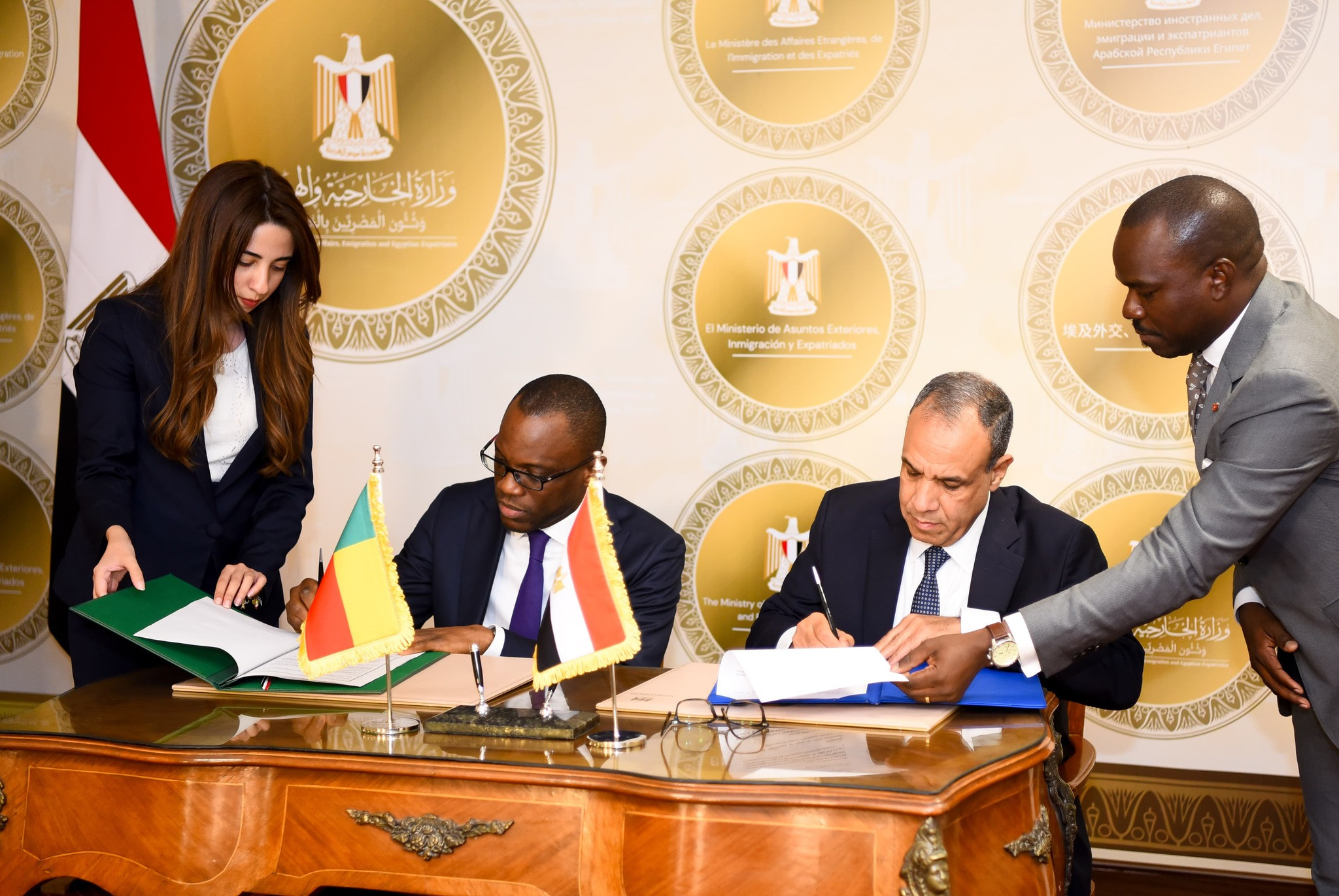 عبد العاطي ووزير خارجية بنين