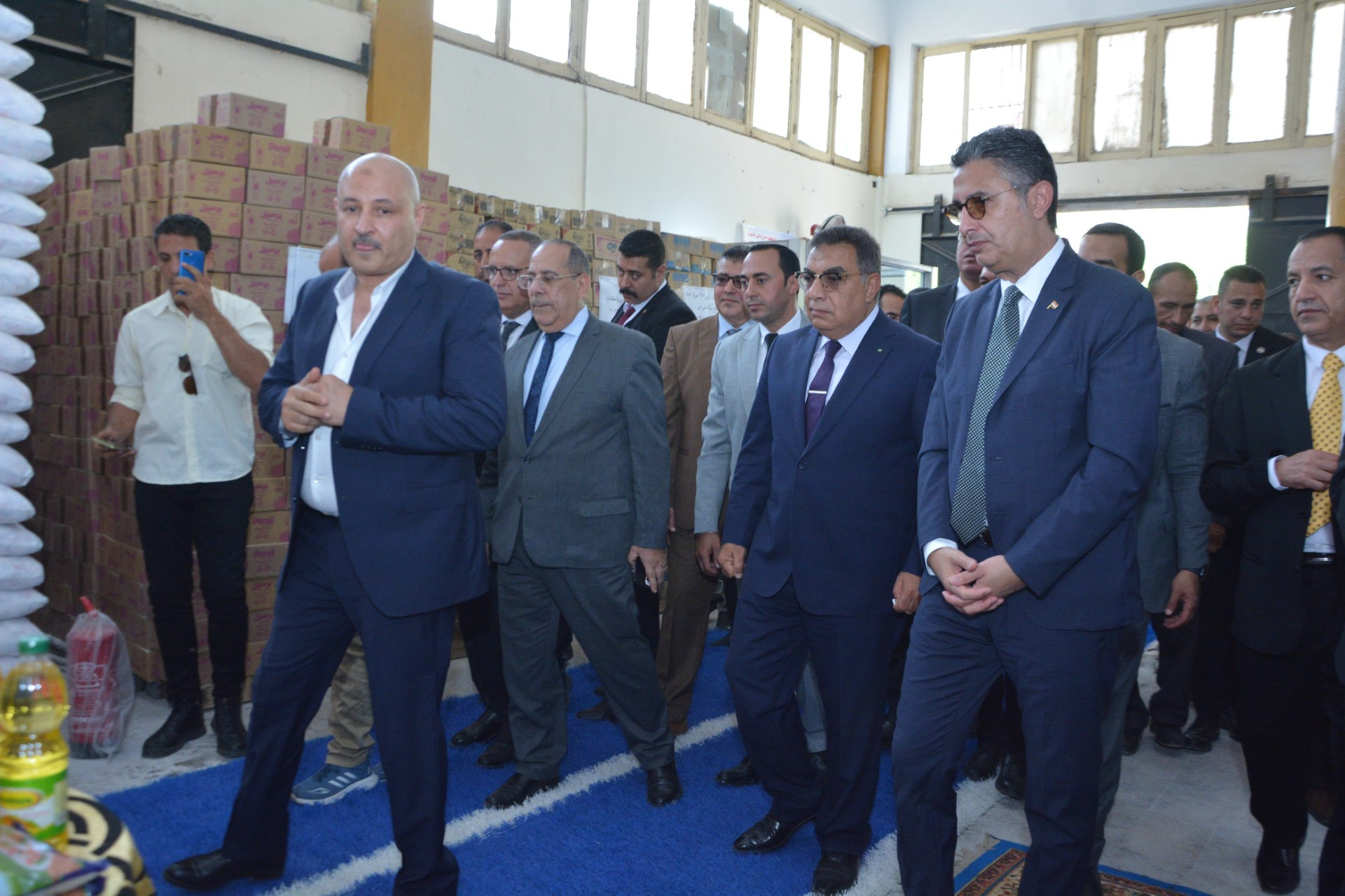 وزير التموين