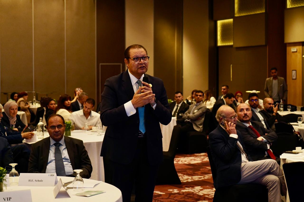 رئيس الاعتماد والرقابة