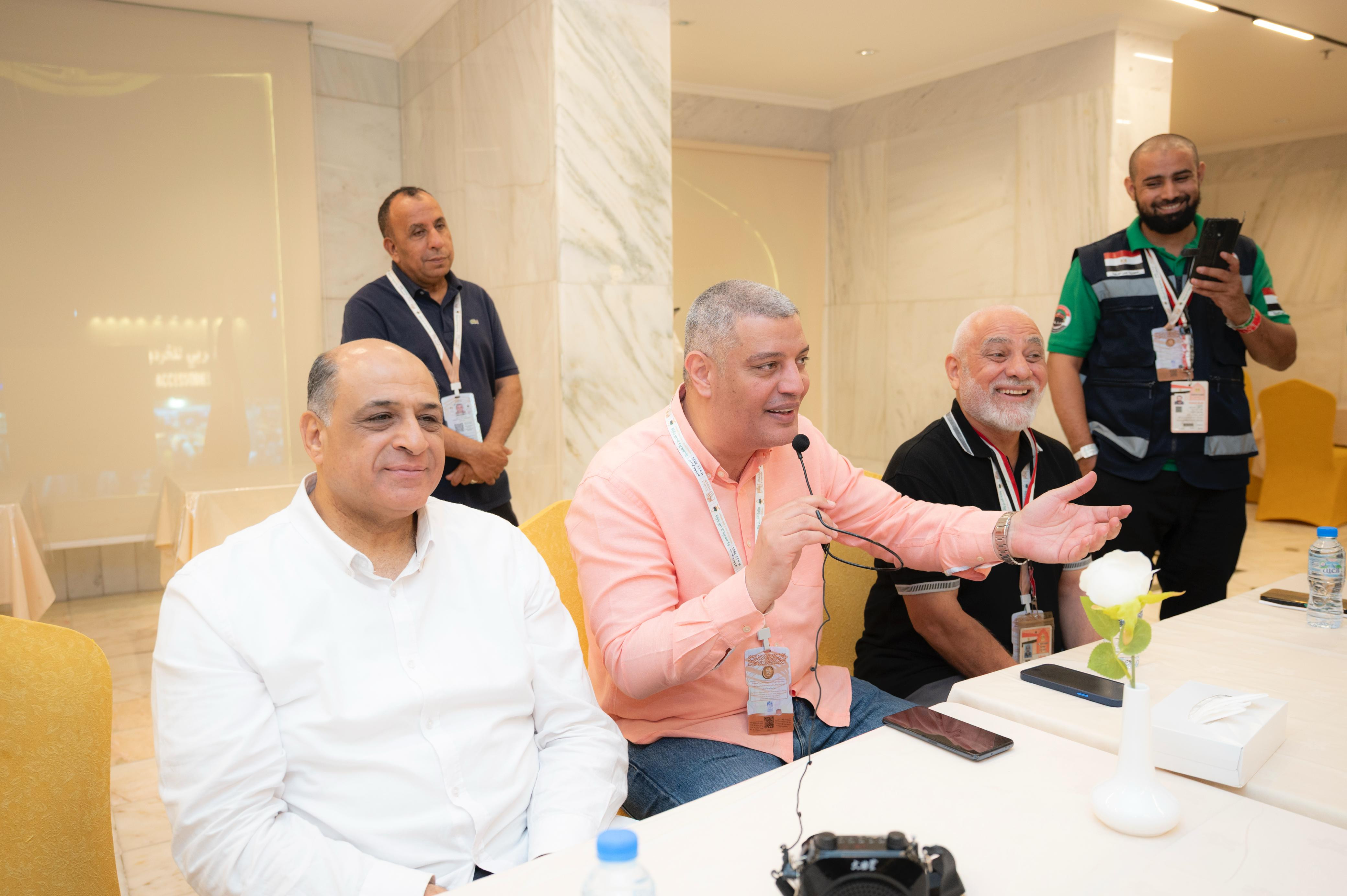 حجاج الجمعيات الأهلية