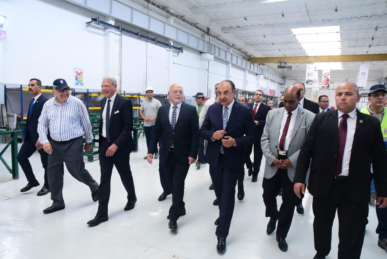 وزير قطاع الاعمال