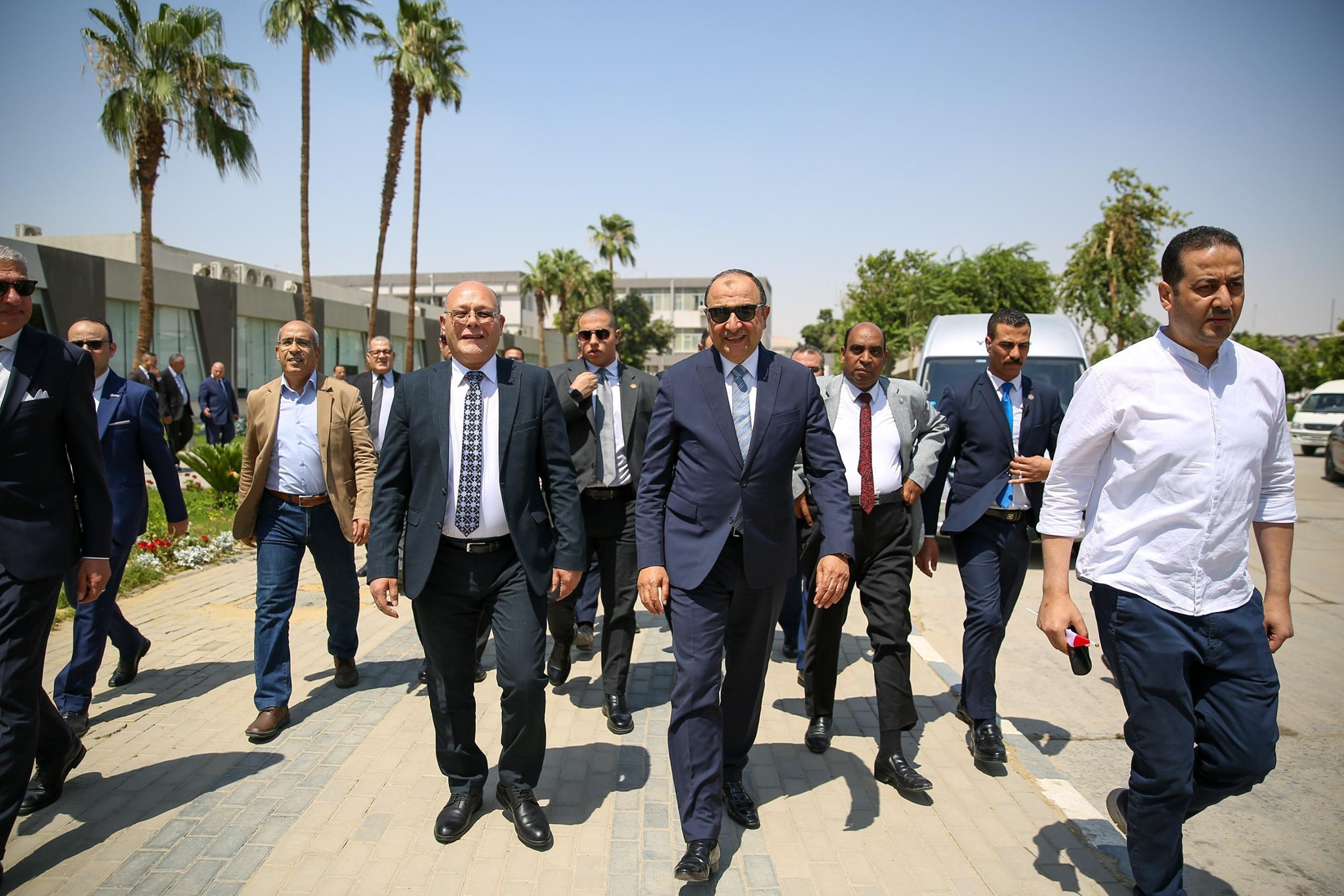 وزير قطاع الاعمال