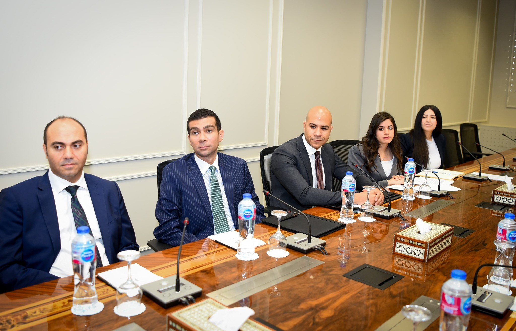 وزير الخارجية