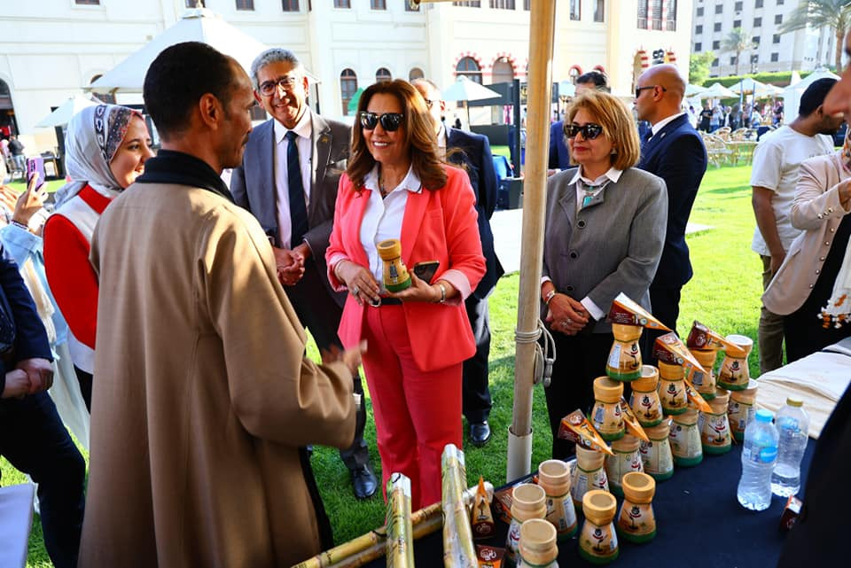 وزيرة التنمية المحلية