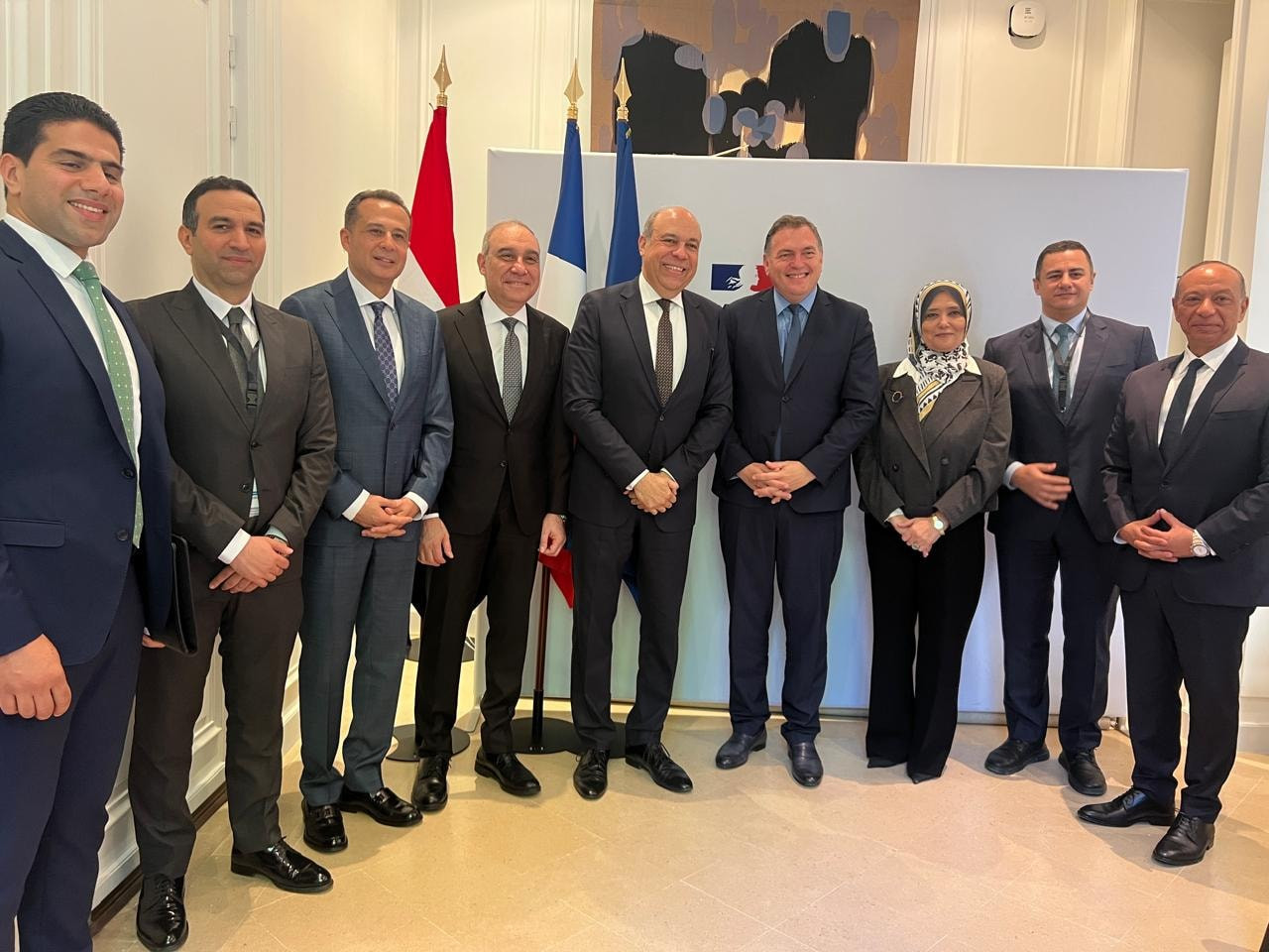 وزير الطيران مع وزير النقل الفرنسي