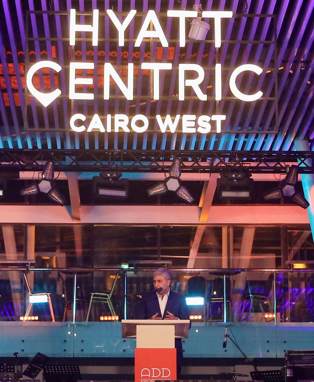 افتتاح فندق