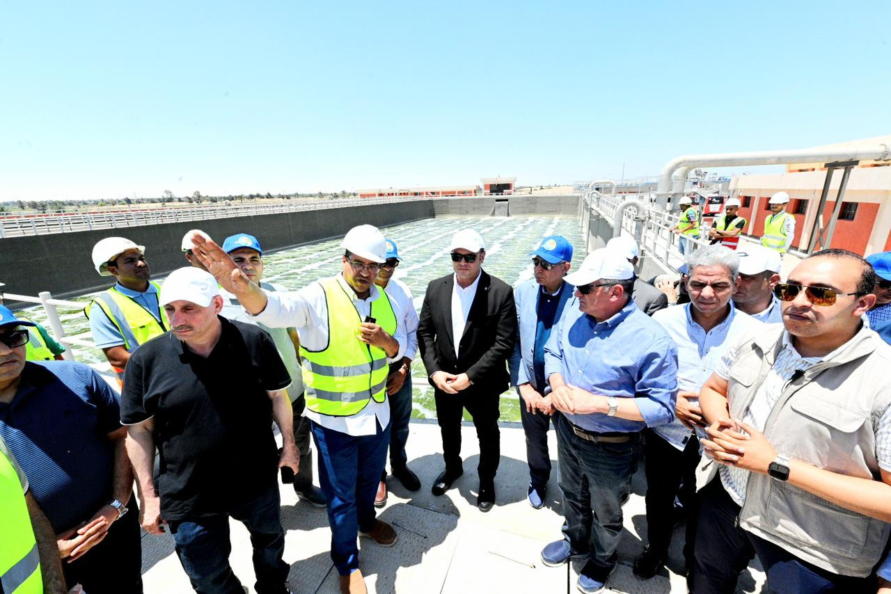 وزير الاسكان