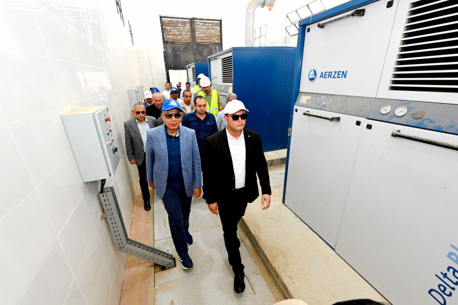 وزير الاسكان