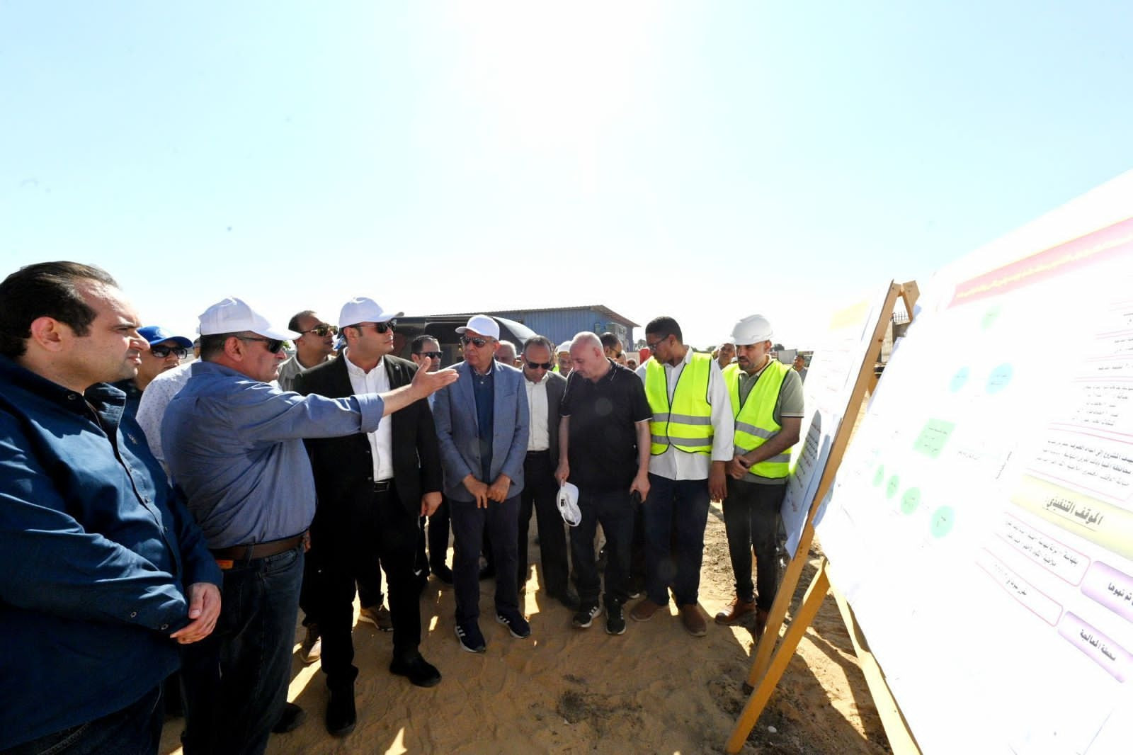 وزير الاسكان في المنيا