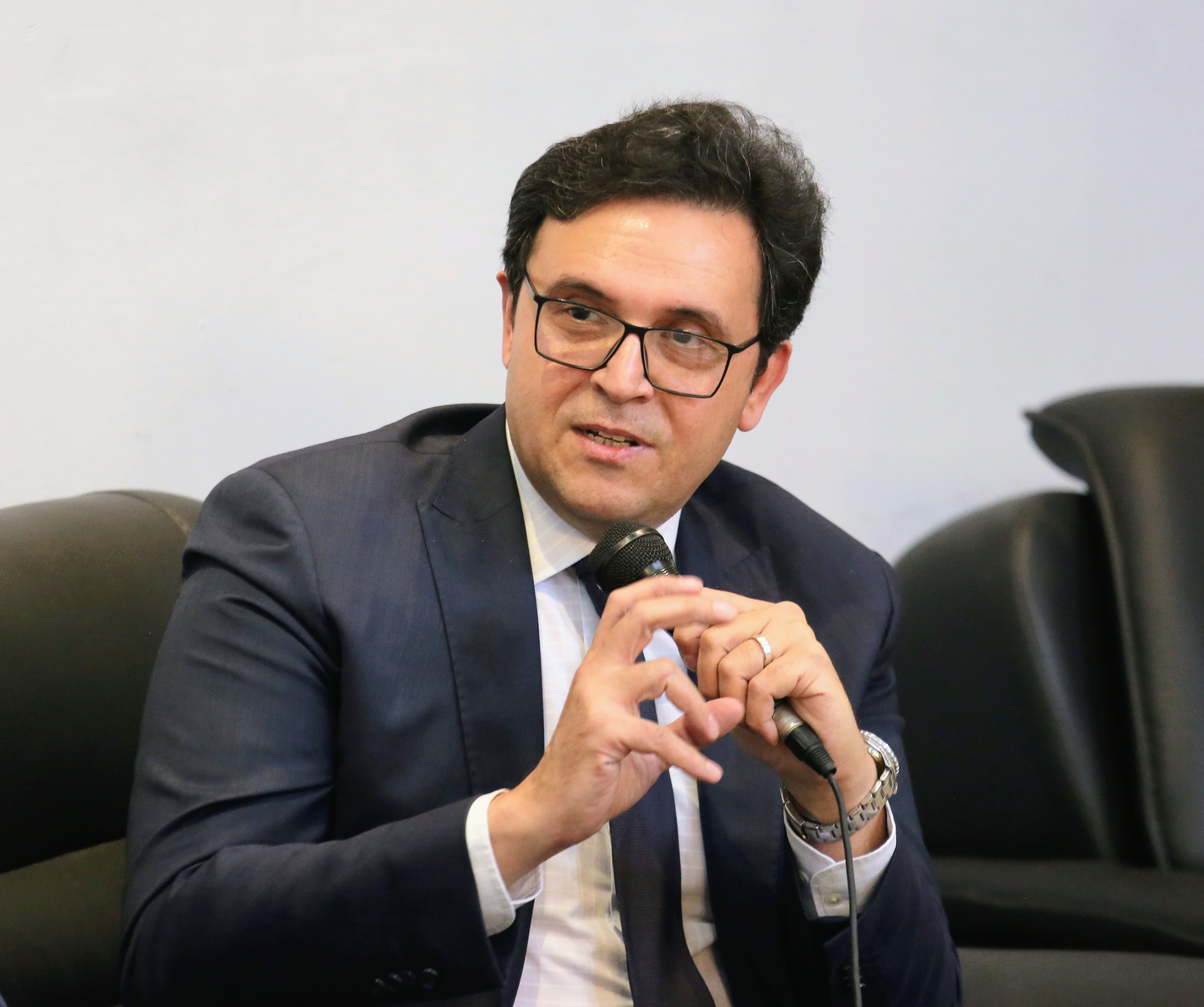 جلسة حوارية المعرض العام