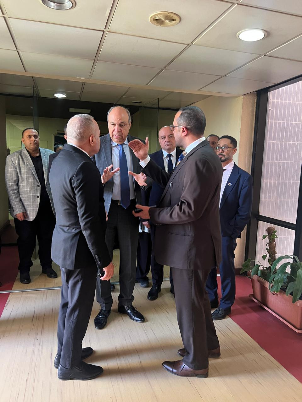 وزير الطيران