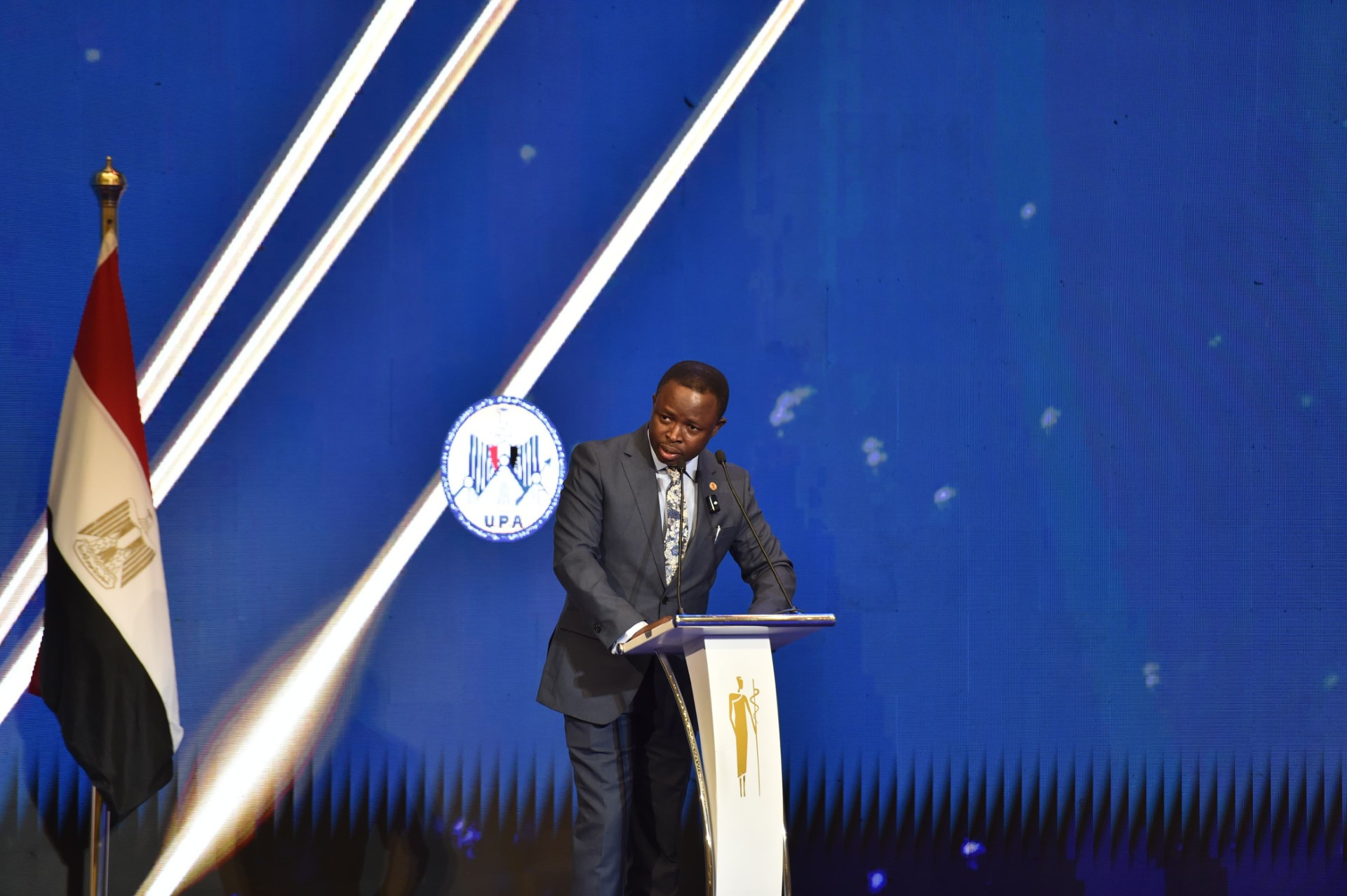 رئيس هيئة الدواء