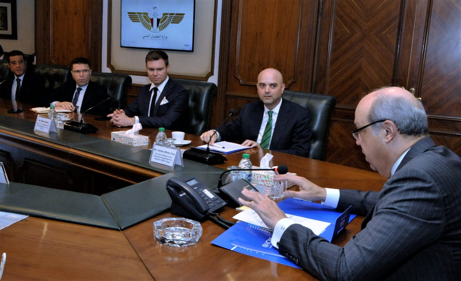 وزير الطيران المدني