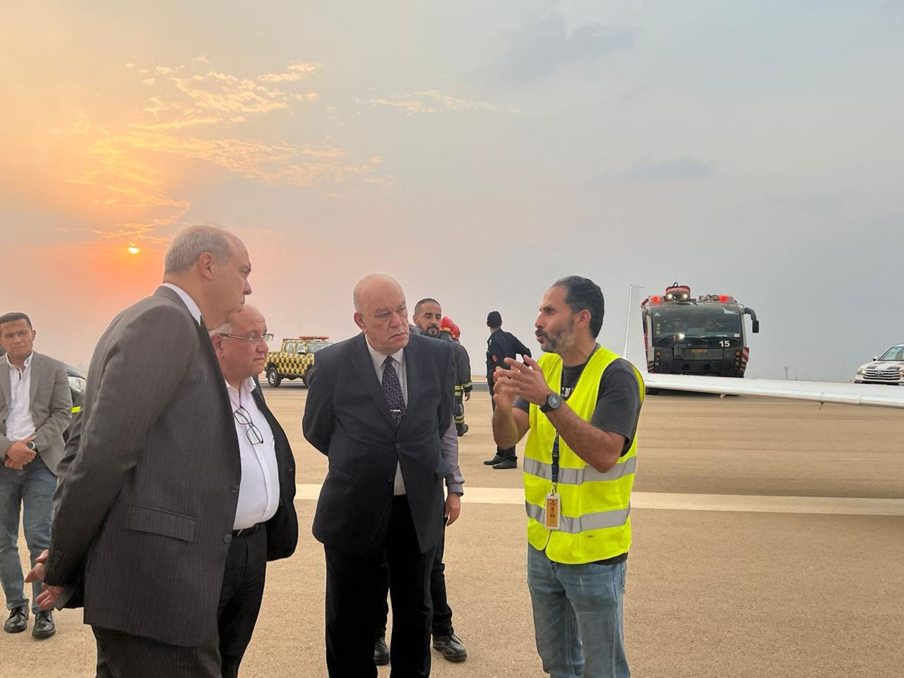 وزير الطيران