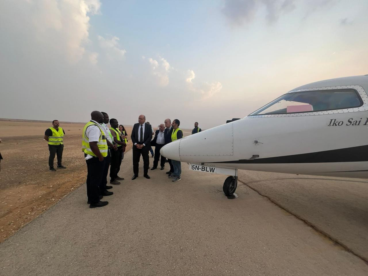 وزير الطيران