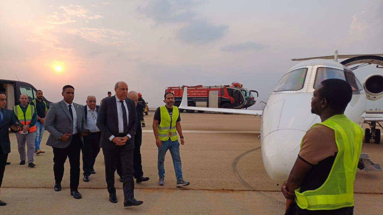 وزير الطيران