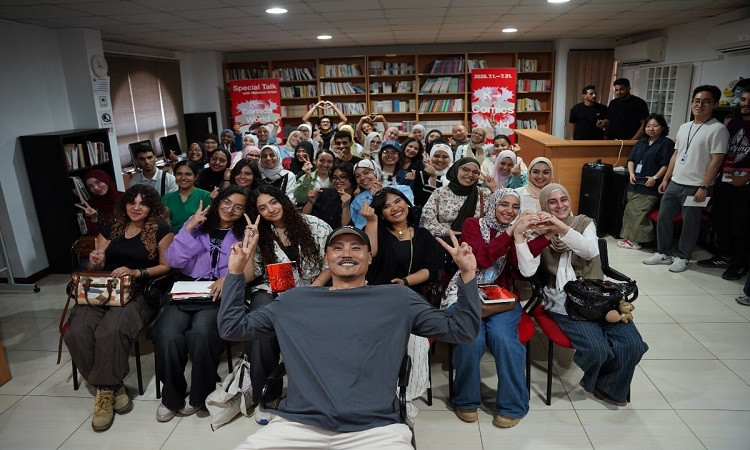 افتتاح معرض القصص الكورية المصورة في المركز الثقافي الكوري بمصر