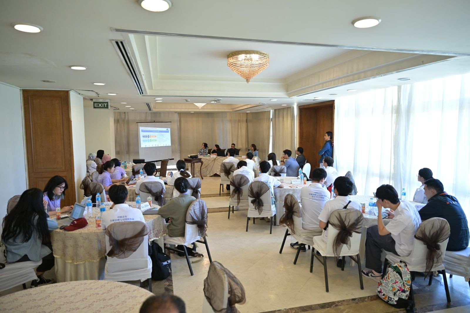 اول مدرسة صيفيية