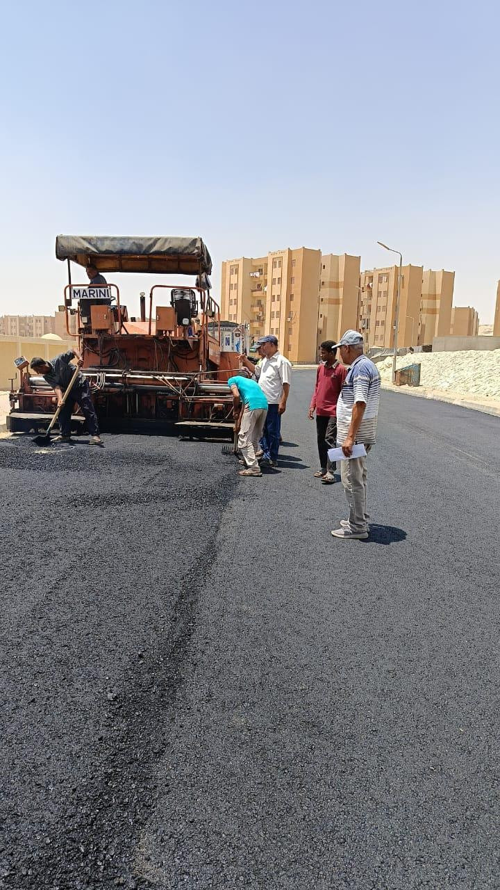 الاسكان والطرق