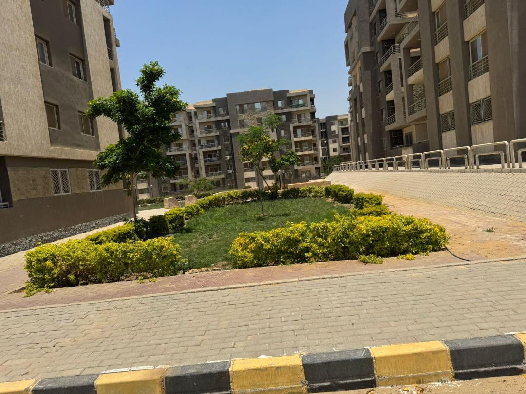 وزير الإسكان