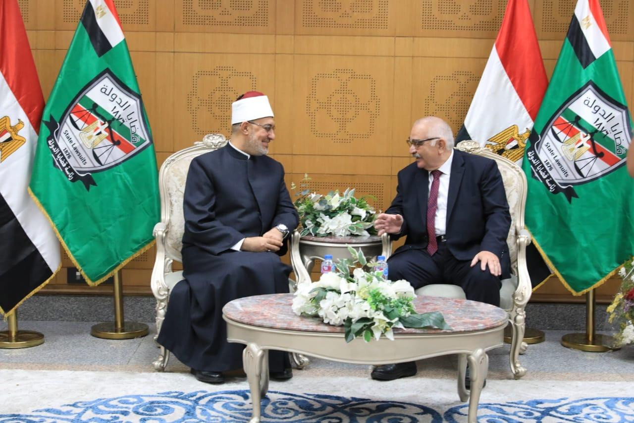 مفتي الجمهورية ورئيس هيئة قضايا الدولة