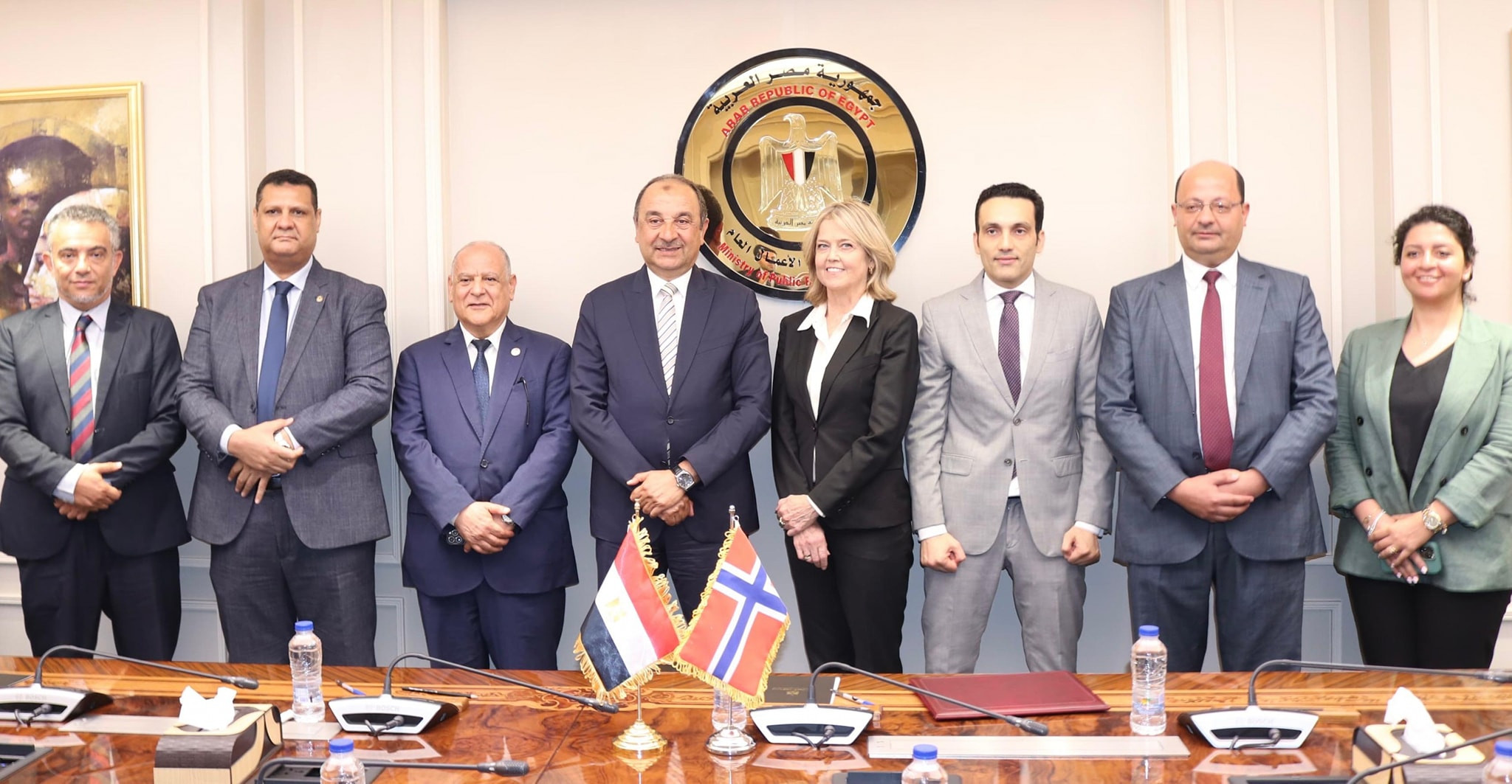 وزير قطاع الأعمال وسفيرة النرويج