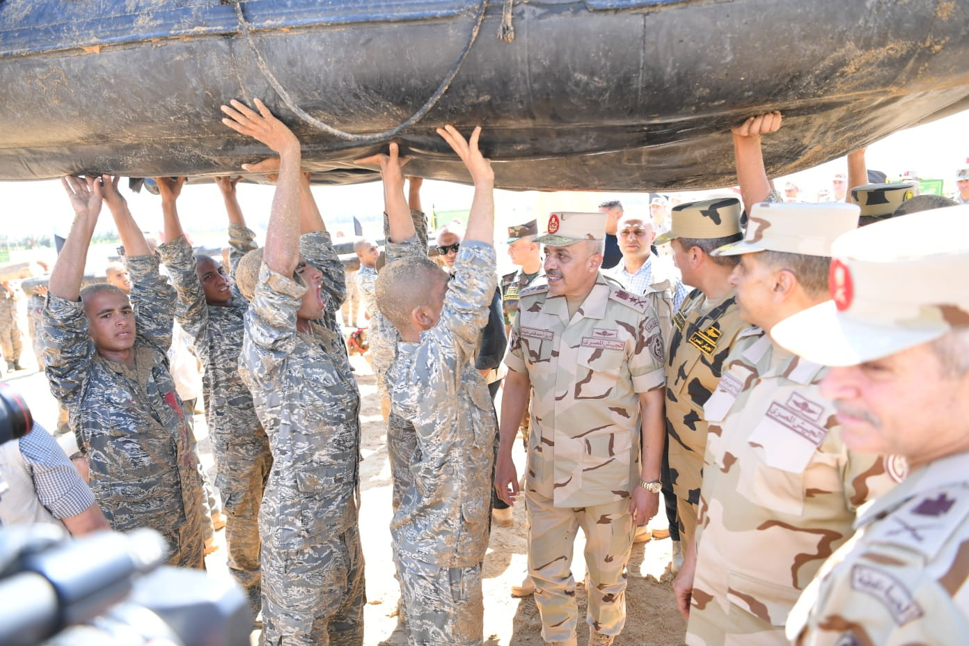 الفريق أحمد خليفة