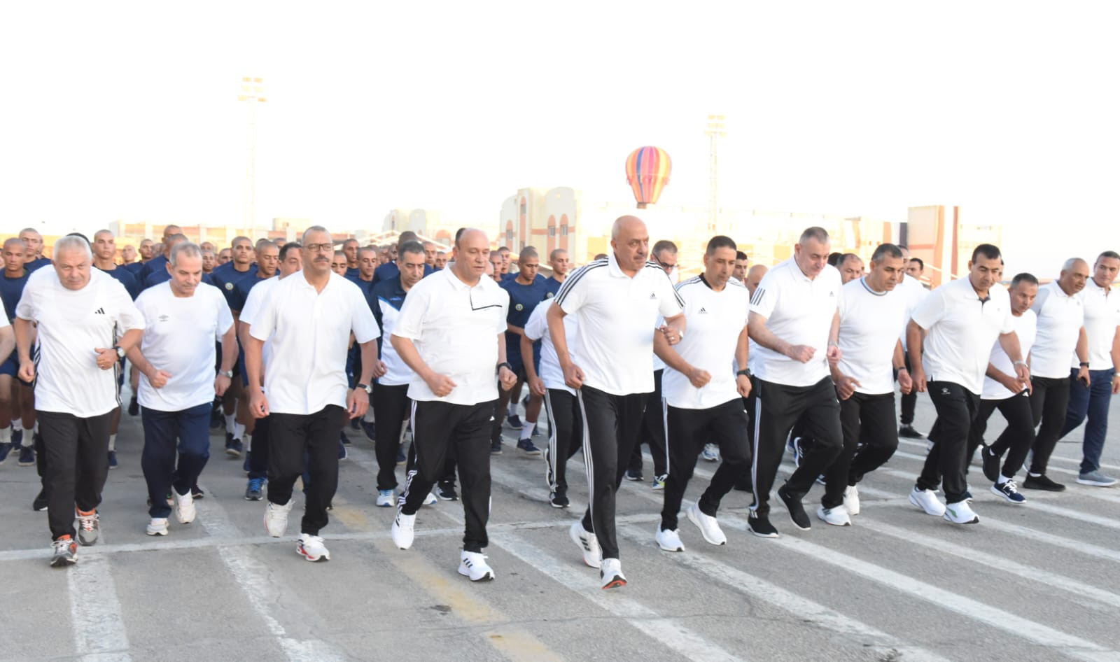 الفريق أحمد خليفة