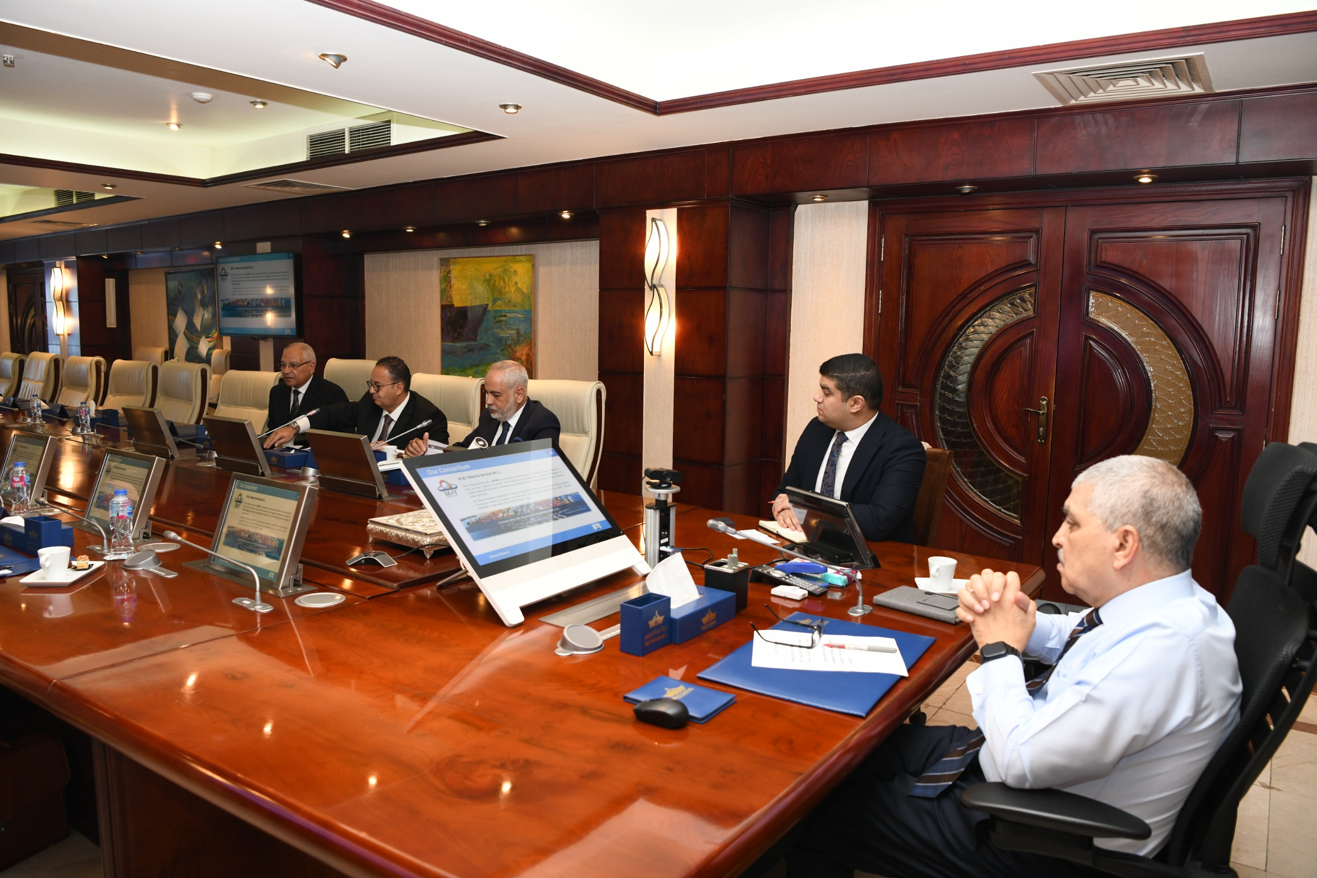 الفريق أسامة ربيع